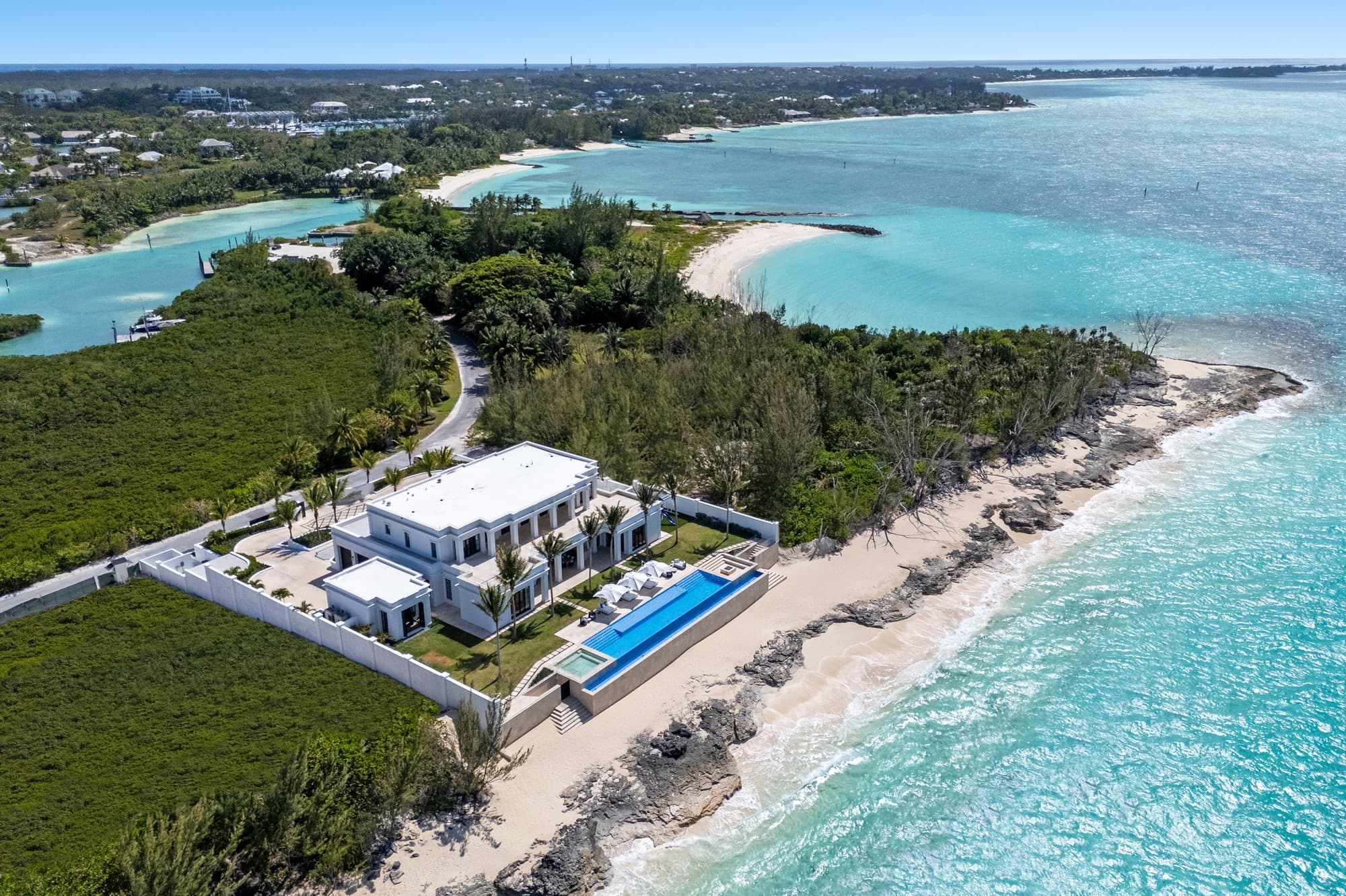 Old Fort Bay, Bahamas