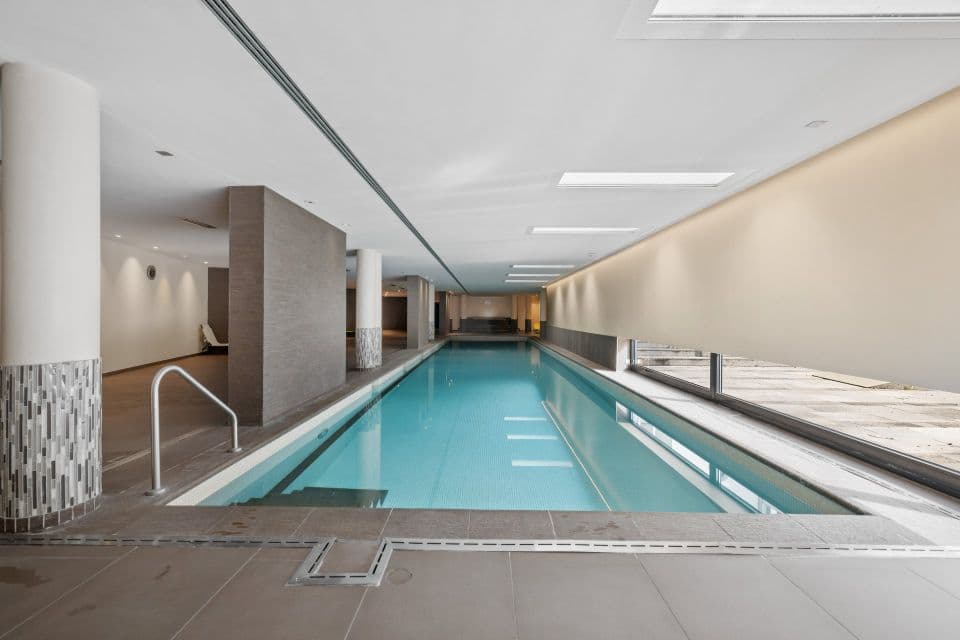 Piscine chaufféé collective